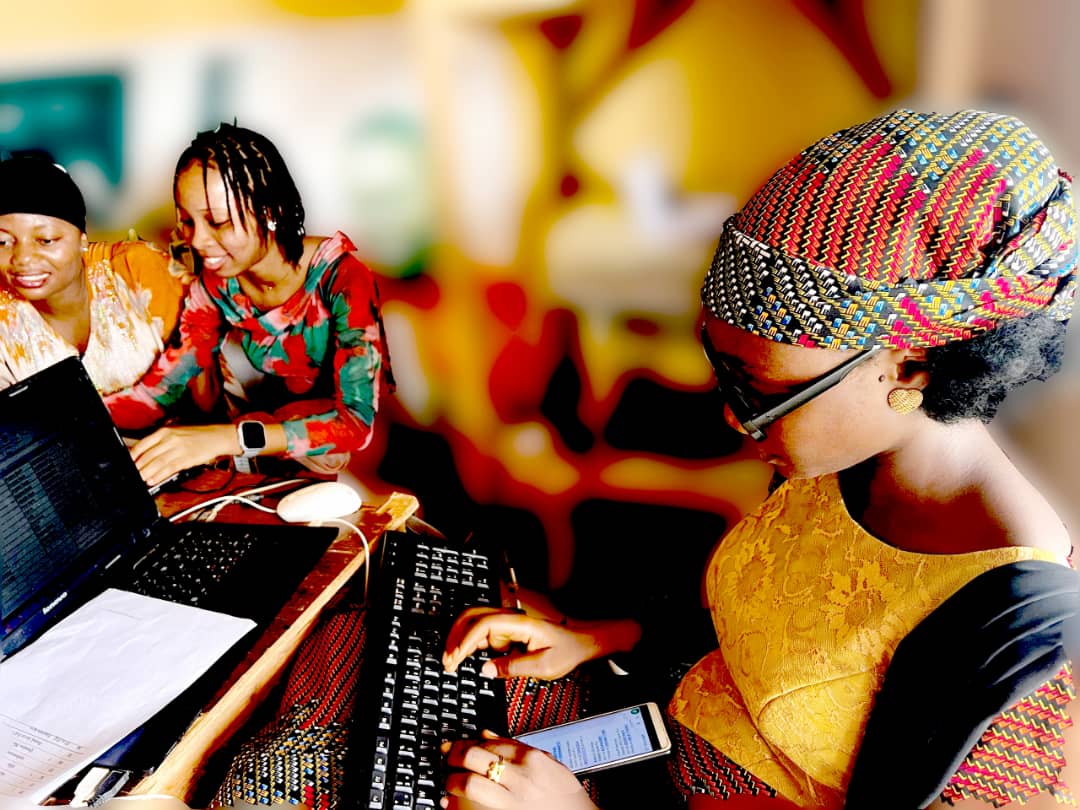 Students learning computer skills